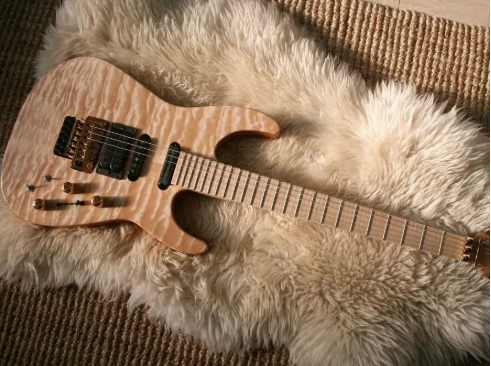 Guitarra J PC1 P Collen