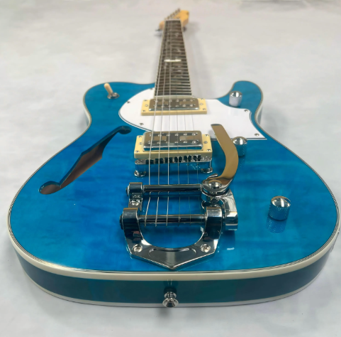 Guitarra Vintage Blue Trémolo