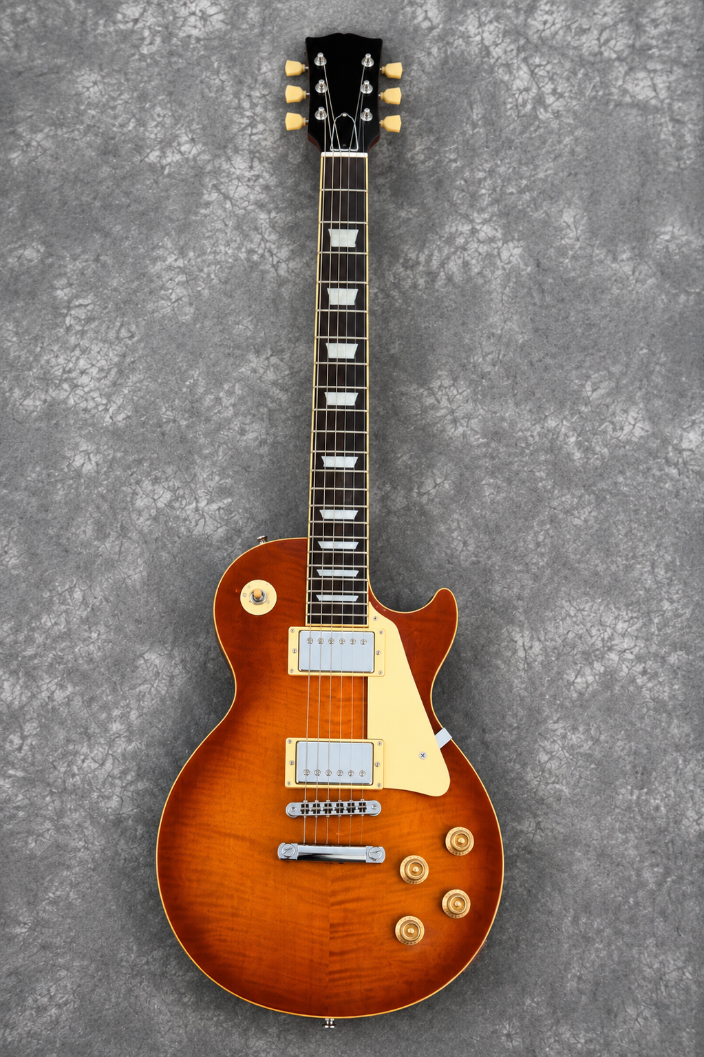 Guitarra eléctrica estilo Les P color rojo anaranjado, cuerpo de caoba, diapasón de ébano, cápsulas dobles humbucker (HH) y envío gratuito. 🎸
