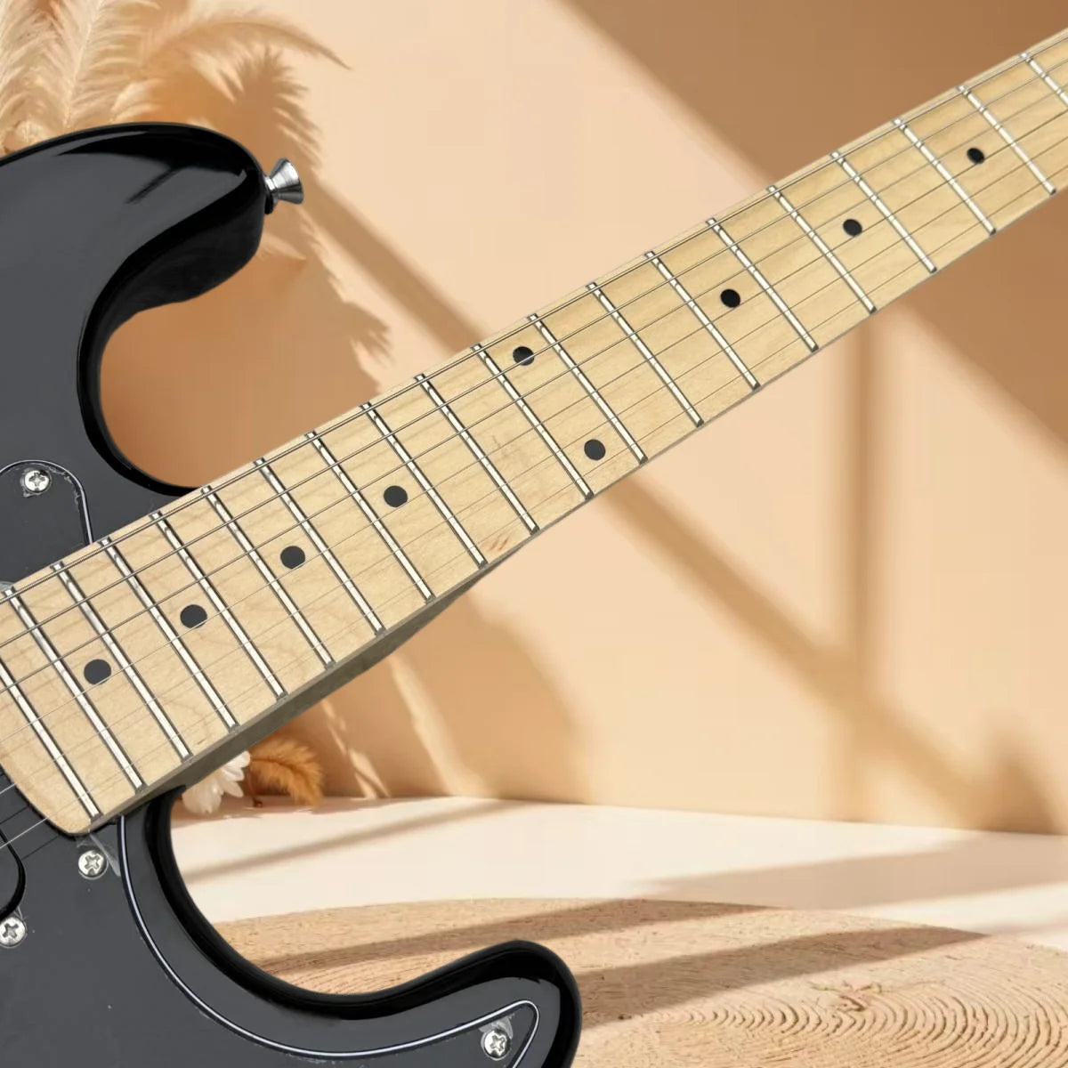 Guitarra Eléctrica ST00S Fortune Black Stratocaster Style 6 Cuerdas